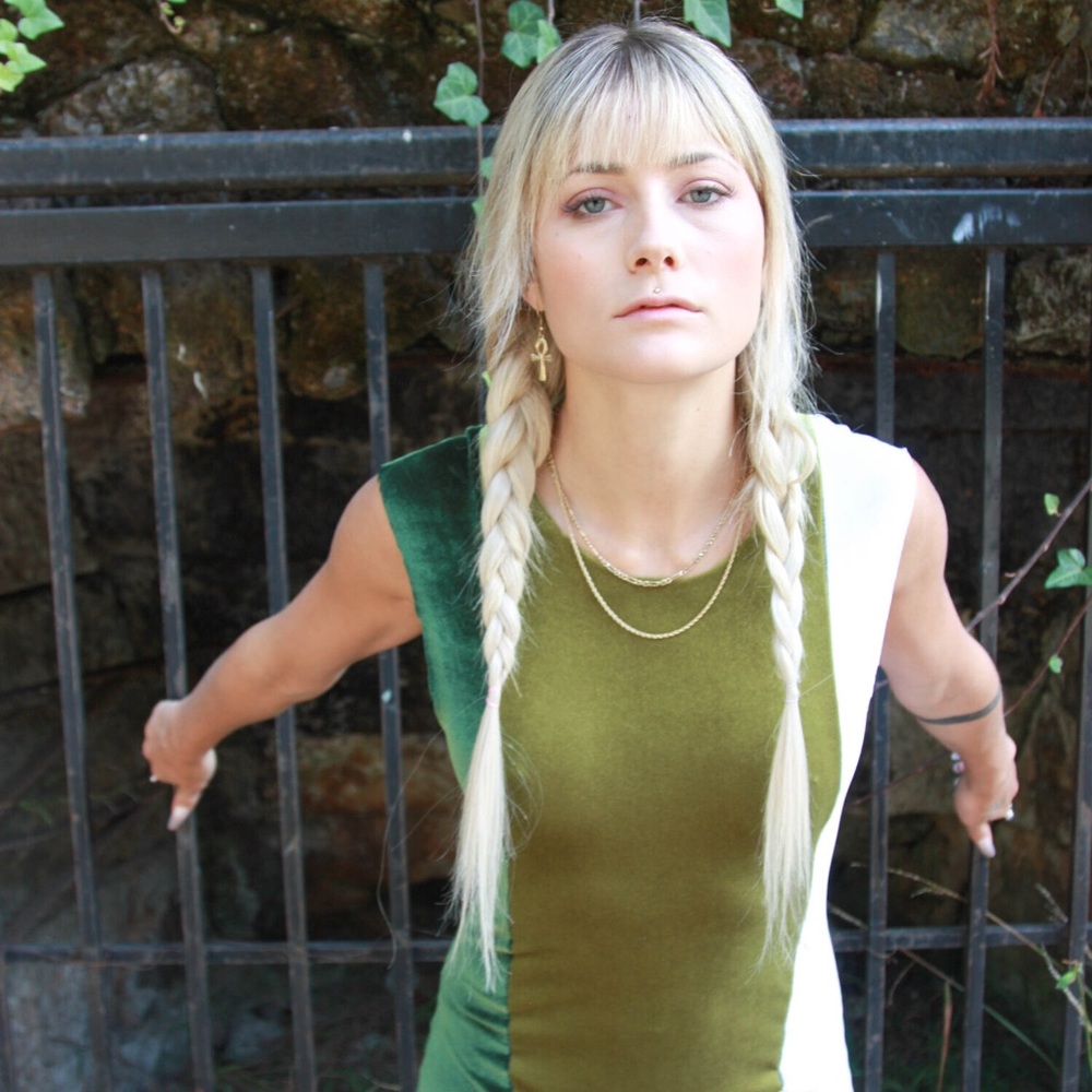 Velvet Space Suit - Picture 3 of 6